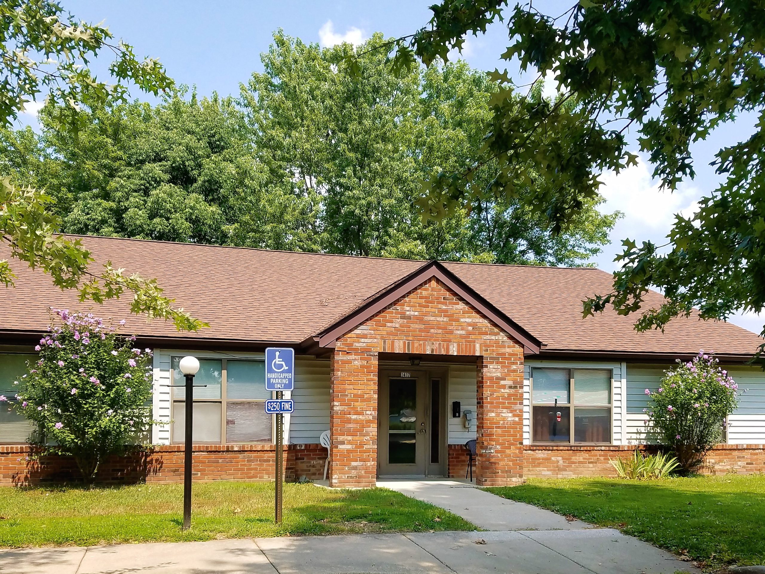 Chesterton Manor Apartments MACO Management Co., Inc.